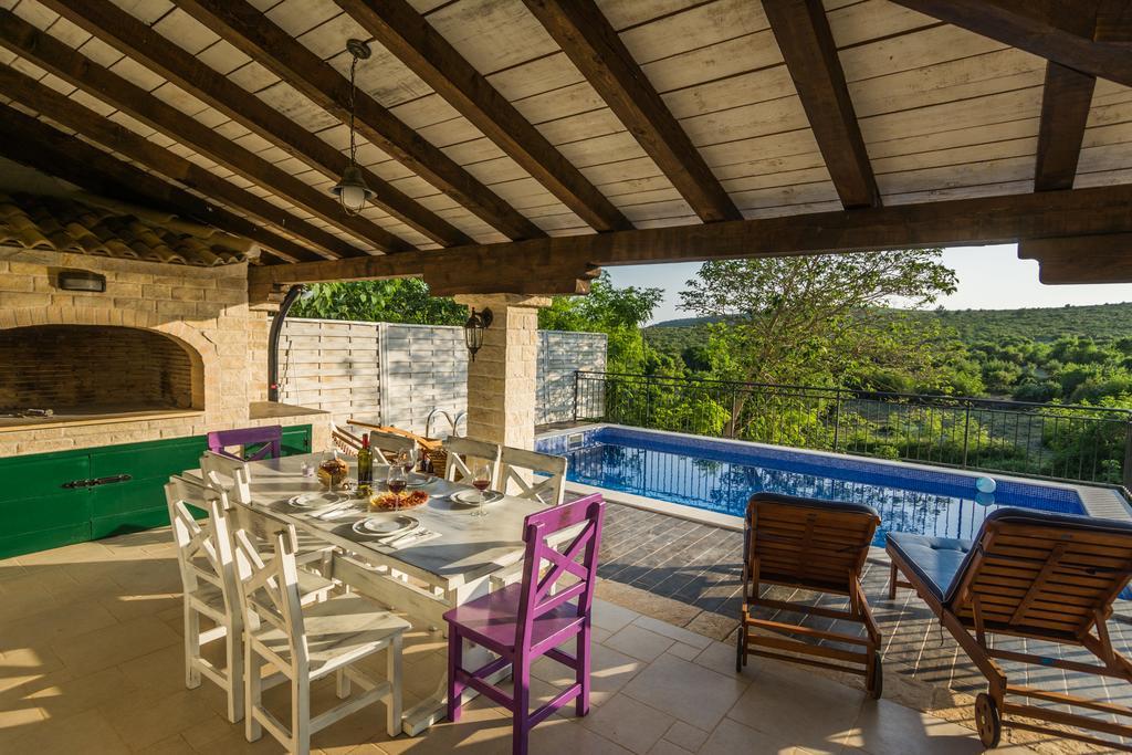 Villa Dvori Dida Mile Sveti Petar  Ruang foto